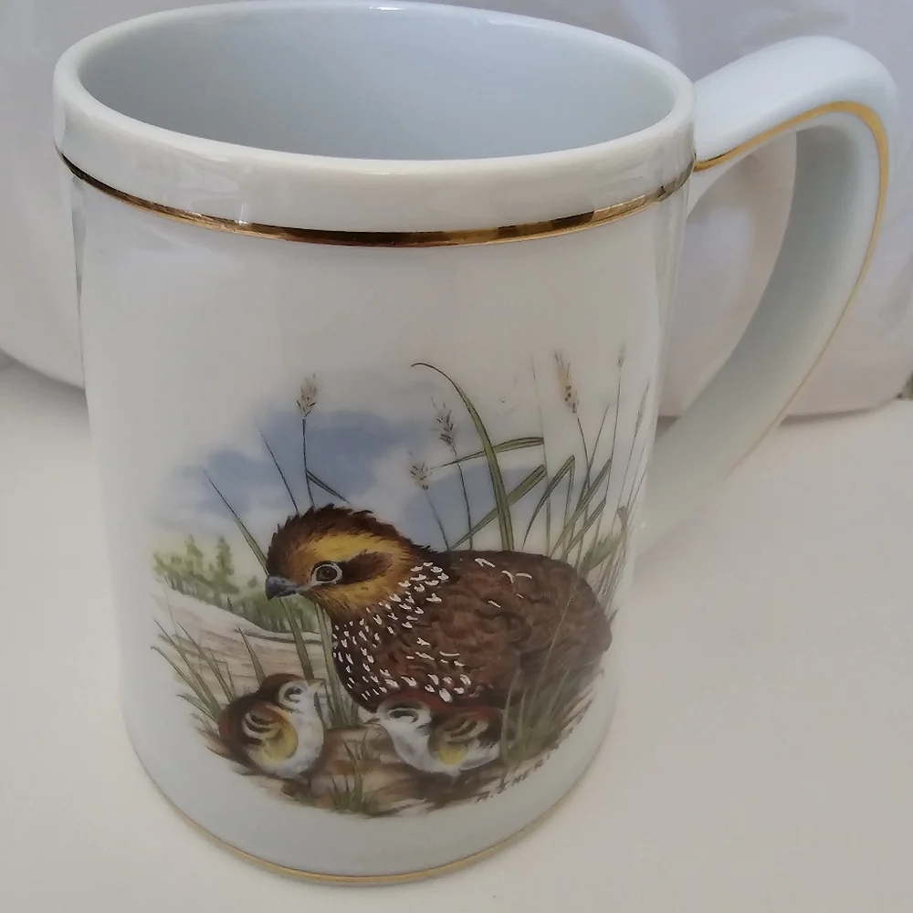 Southern Living White Ceramic Mug - Picture 8 of 11